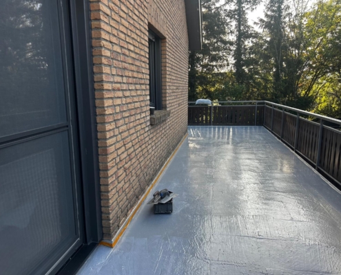 Balkon vorher mit Abdichtung